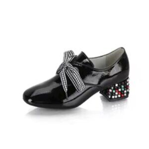 NWOT - Rhinestone Décor Blocked Heel Shoes (Size 7.5)